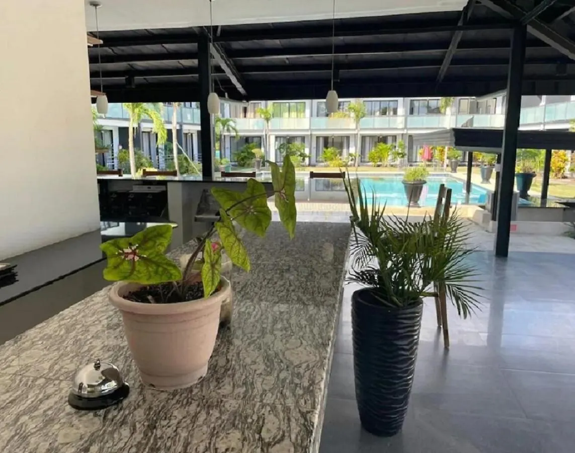 Hotel apartamentowy Bohol Jewel Resort Dauis